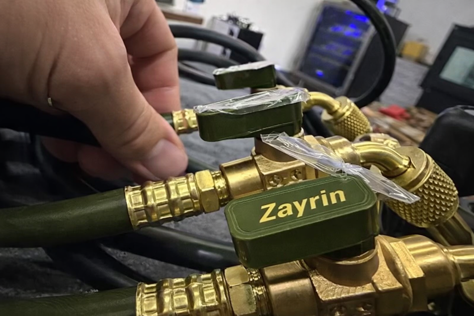 Zayrin Premium Refrigerant Charging Hose Set with Ball Valves – High Pressure HVAC Service Hoses